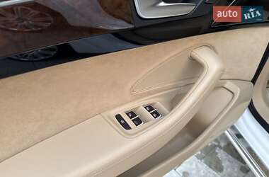Седан Audi A8 2015 в 