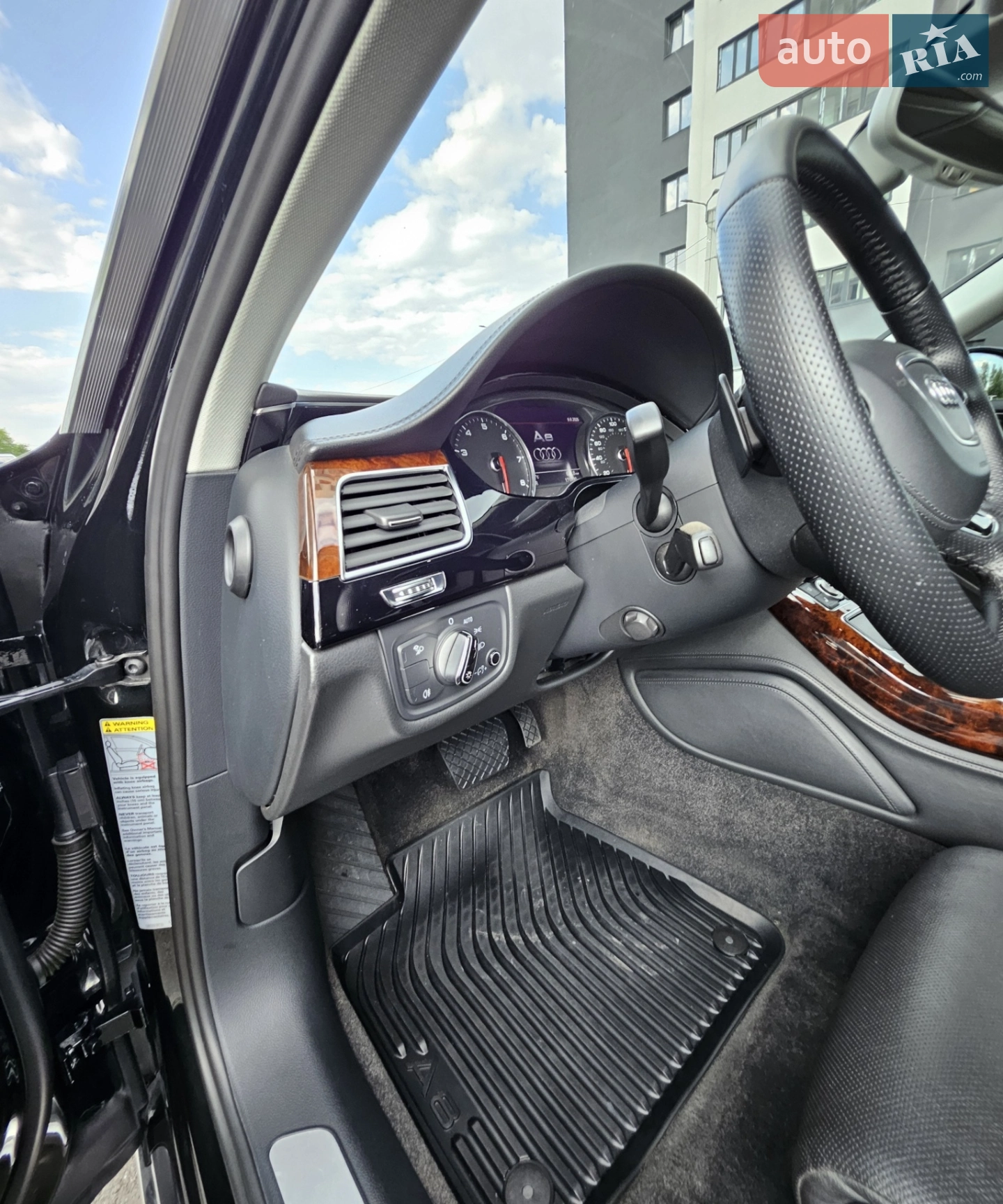 2013 Audi A8 - мініатюра 12