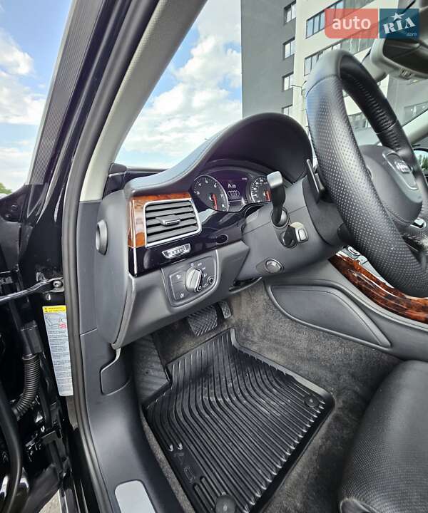 Седан Audi A8 2013 в Харькове фото 12 Седан Audi A8 2013 в Харькове