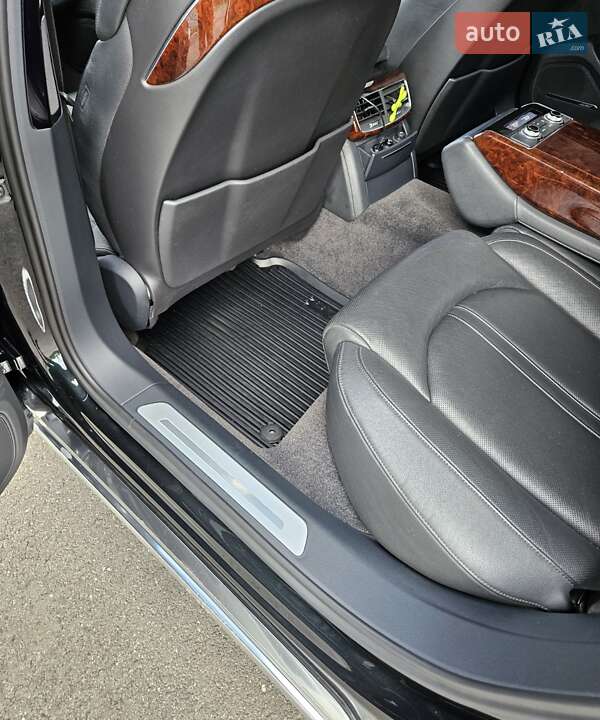Седан Audi A8 2013 в Харькове фото 21 Седан Audi A8 2013 в Харькове