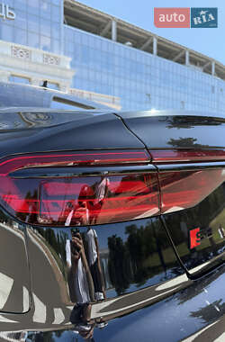 Седан Audi A8 2019 в 