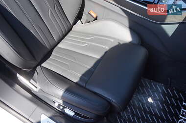 Седан Audi A8 2021 в 