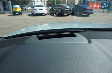 Седан Audi A8 2021 в 