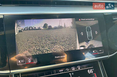Седан Audi A8 2020 в 