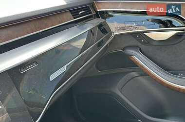 Седан Audi A8 2020 в 