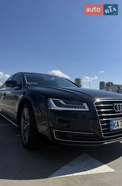 Седан Audi A8 2013 в Києві