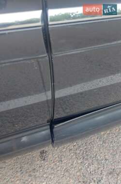 Седан Audi A8 2005 в Днепре