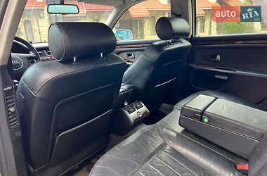 Седан Audi A8 2001 в 