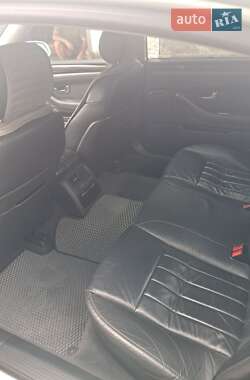 Седан Audi A8 2004 в 