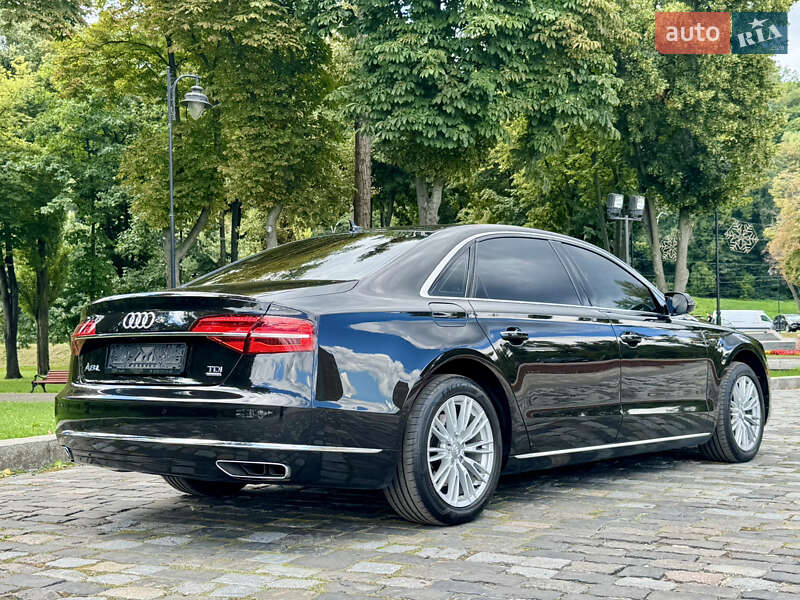 Седан Audi A8 2017 в Киеве
