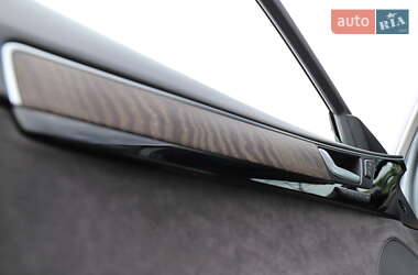 Седан Audi A8 2015 в 