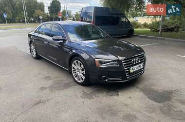 Седан Audi A8 2011 в 