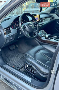 Седан Audi A8 2010 в 