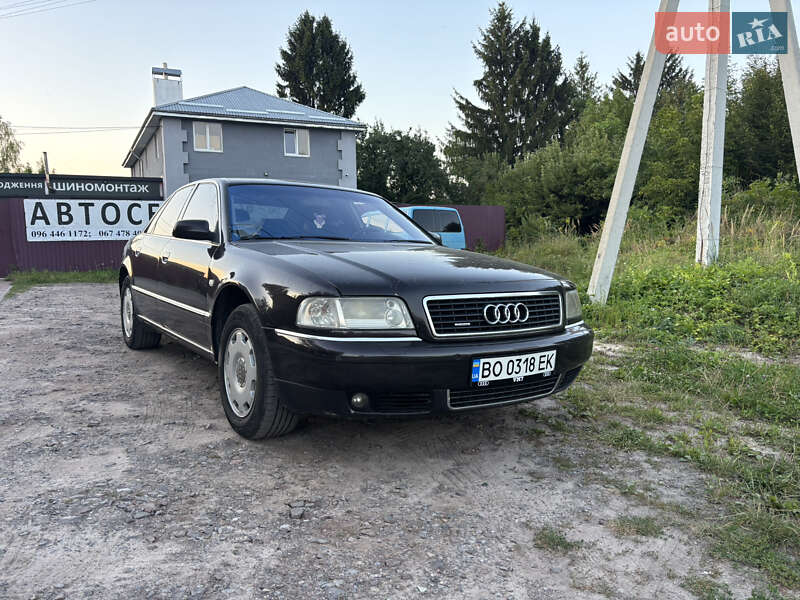 Седан Audi A8 2002 в 
