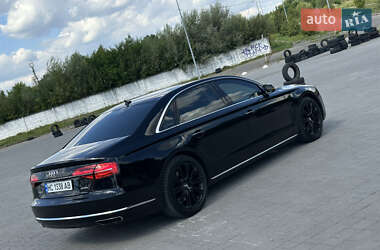 Седан Audi A8 2015 в 