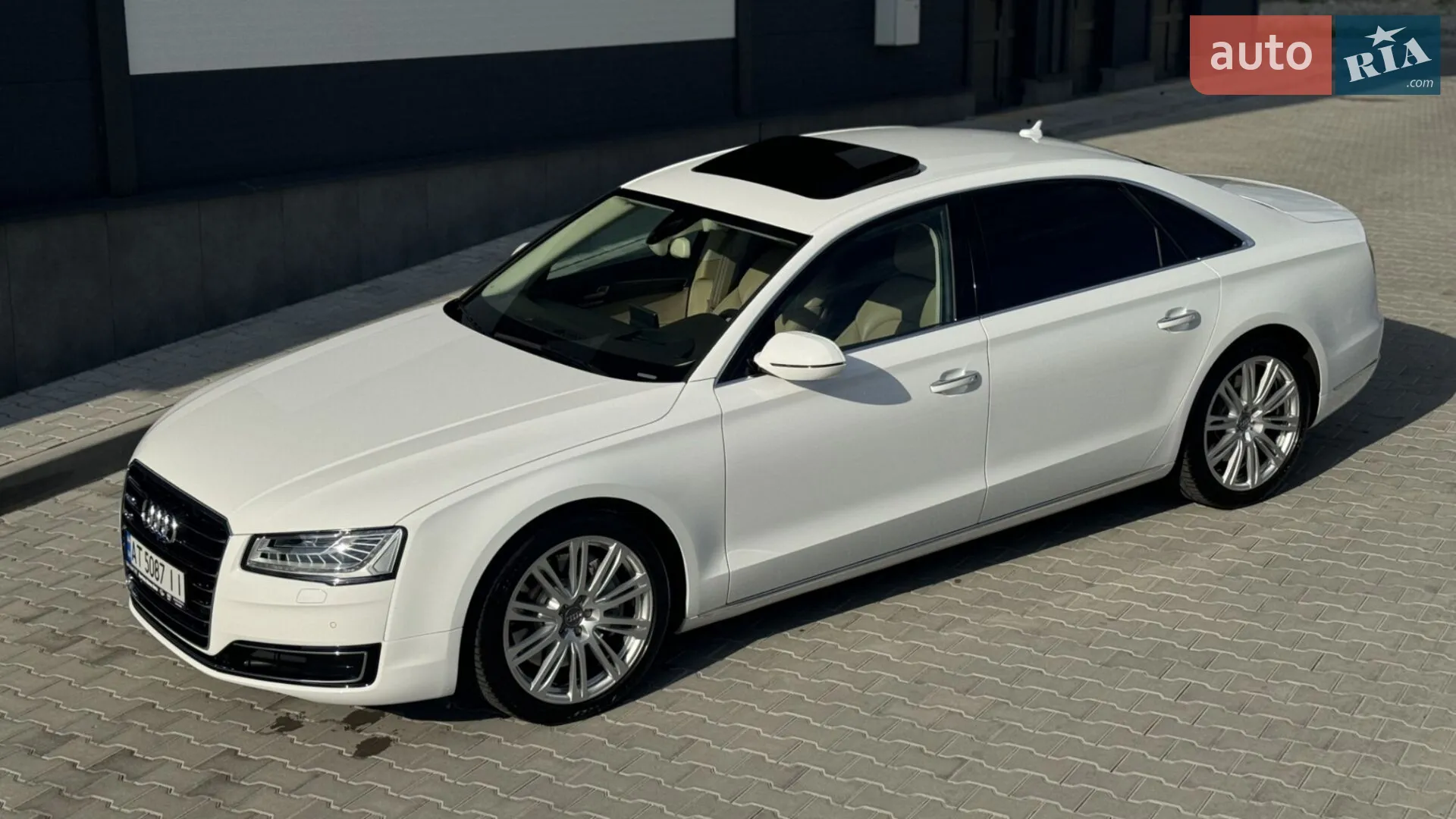 2014 Audi A8 - мініатюра 2