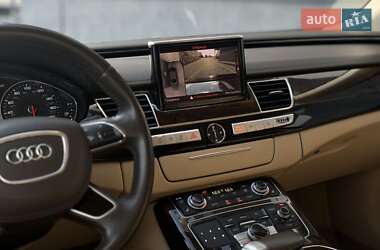 Седан Audi A8 2014 в 