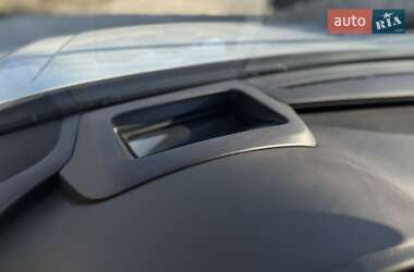 Седан Audi A8 2014 в Ивано-Франковске