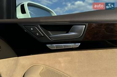 Седан Audi A8 2014 в Ивано-Франковске