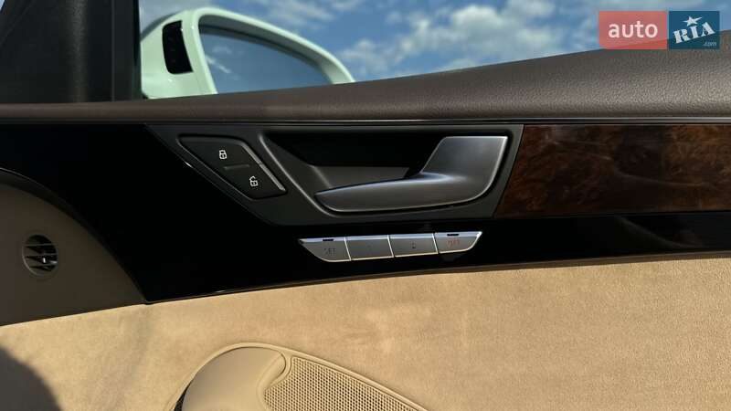 Седан Audi A8 2014 в Ивано-Франковске
