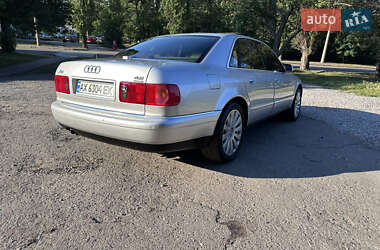 Седан Audi A8 1999 в 