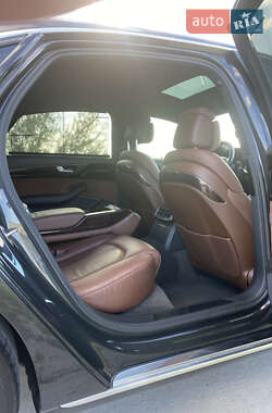 Седан Audi A8 2011 в 