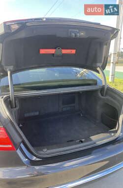 Седан Audi A8 2011 в 