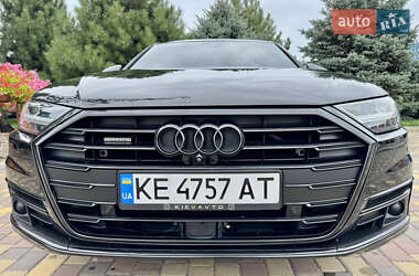 Седан Audi A8 2018 в 