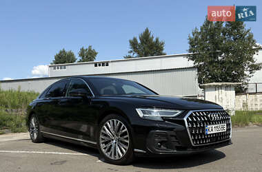 Седан Audi A8 2022 в 