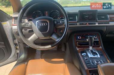 Седан Audi A8 2006 в Вышкове