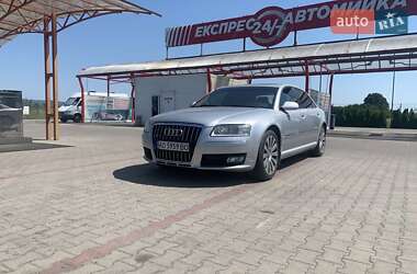 Седан Audi A8 2006 в Вышкове