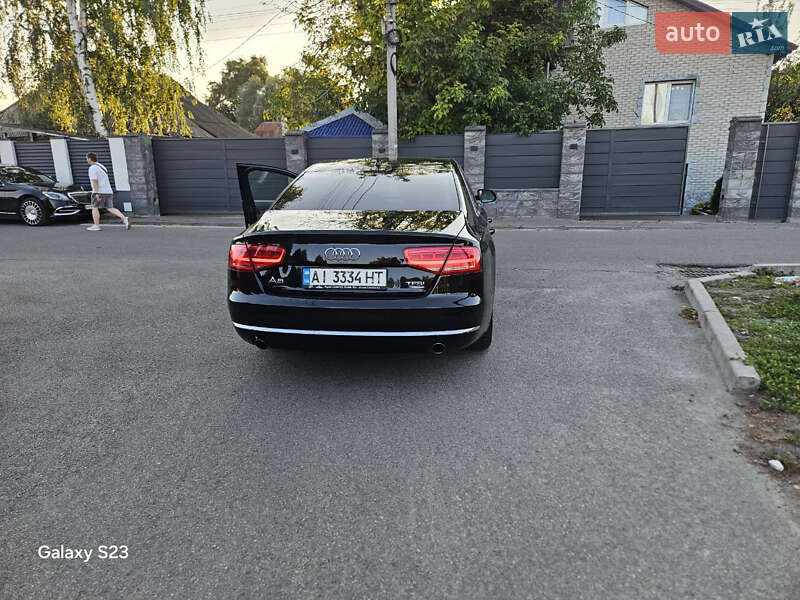Седан Audi A8 2013 в Борисполе
