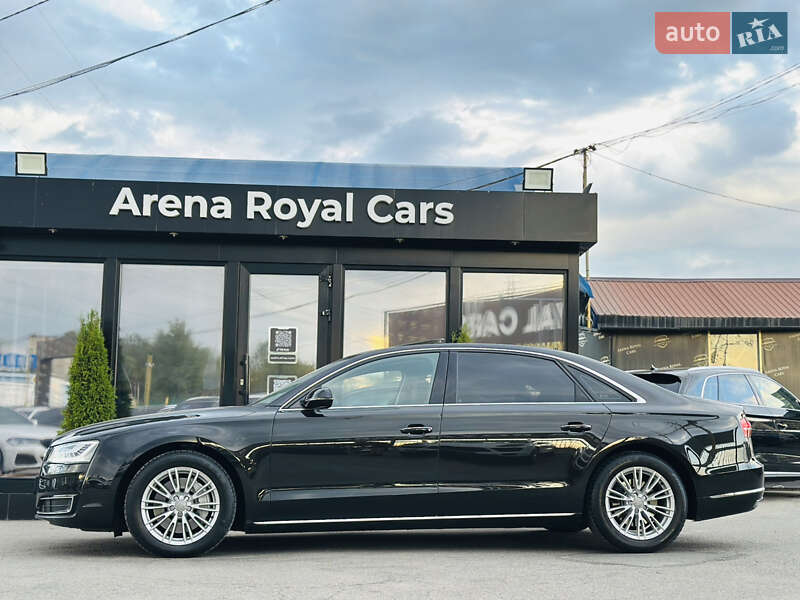 Седан Audi A8 2017 в Харькове