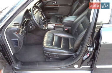 Седан Audi A8 2001 в 