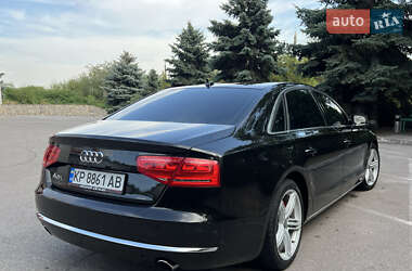 Седан Audi A8 2013 в 