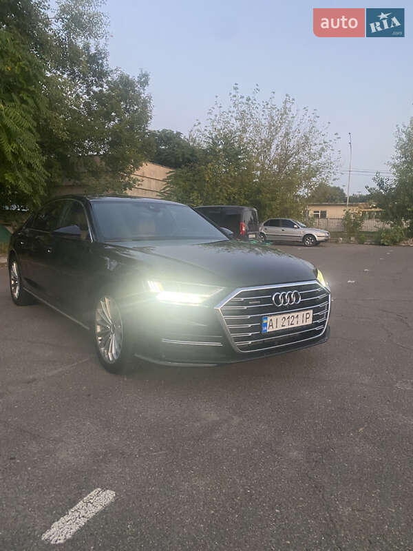 Седан Audi A8 2021 в Києві