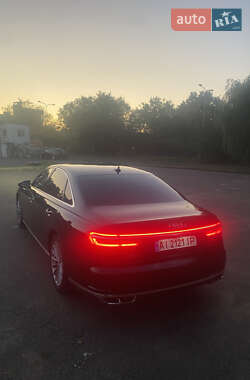Седан Audi A8 2021 в 