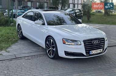 Седан Audi A8 2014 в 