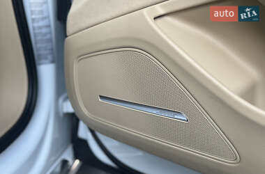 Седан Audi A8 2014 в 