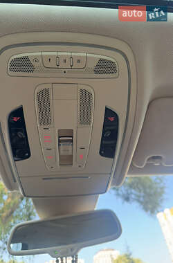 Седан Audi A8 2014 в 