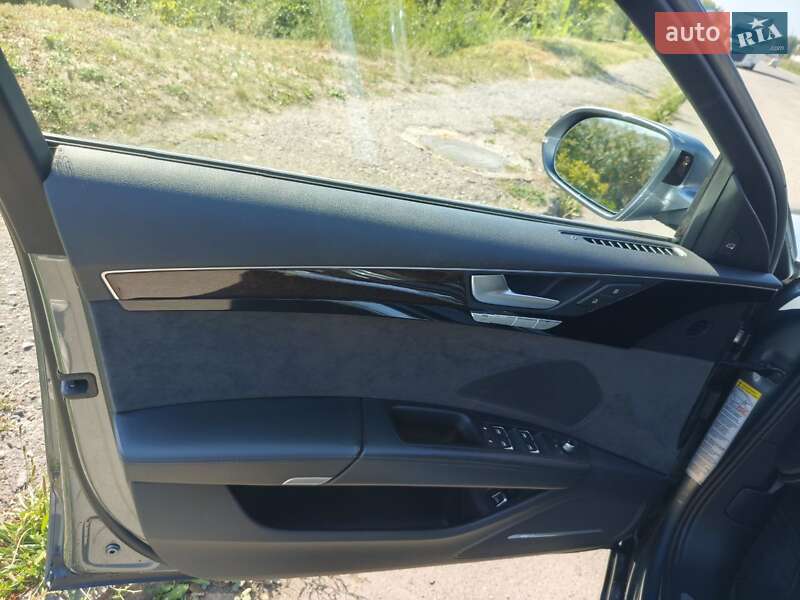 Седан Audi A8 2015 в Смеле фото 13 Седан Audi A8 2015 в Смеле