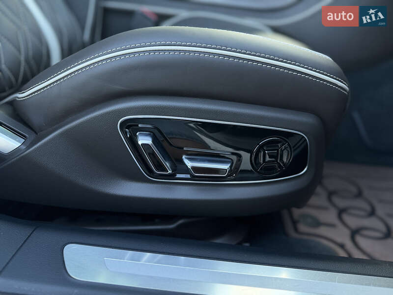 Седан Audi A8 2020 в Києві