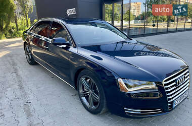 Седан Audi A8 2013 в 