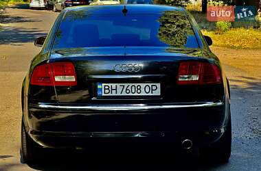 Седан Audi A8 2004 в 