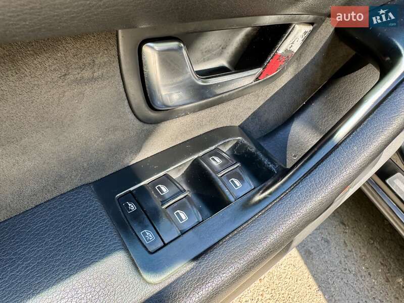 Седан Audi A8 2004 в Одессе фото 50 Седан Audi A8 2004 в Одессе