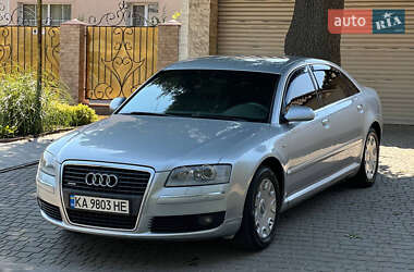 Седан Audi A8 2006 в 