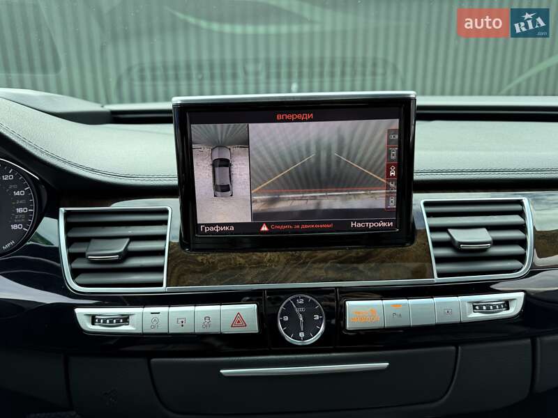 Седан Audi A8 2017 в Вінниці