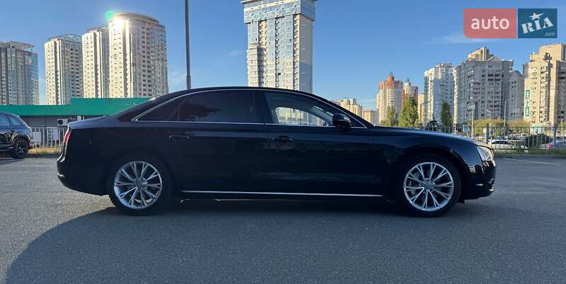 Седан Audi A8 2011 в Киеве