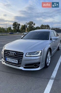 Седан Audi A8 2015 в Києві