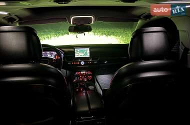 Седан Audi A8 2011 в Чернівцях